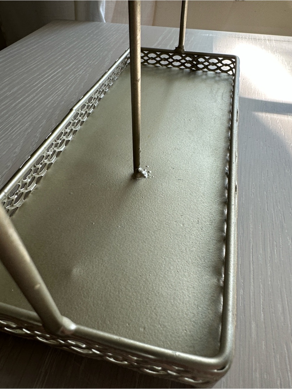 Metal Jewelry Organizer Stand in Metallic Cream - Picture 6 of 6